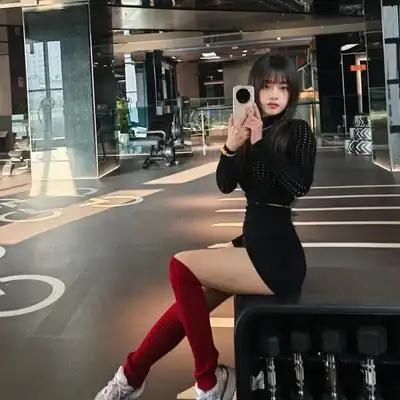 万玲旭